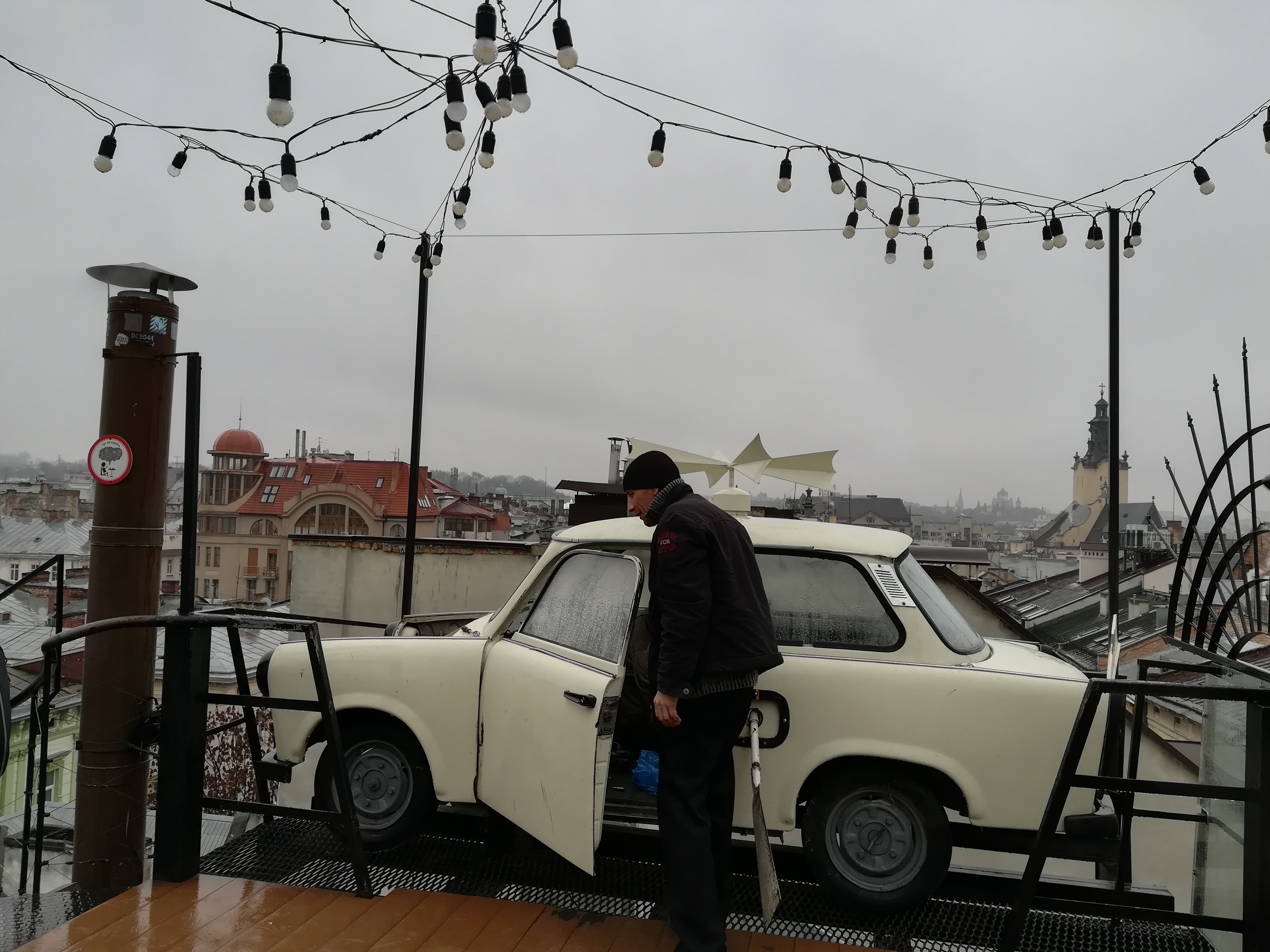 dom legend we lwowie trabant