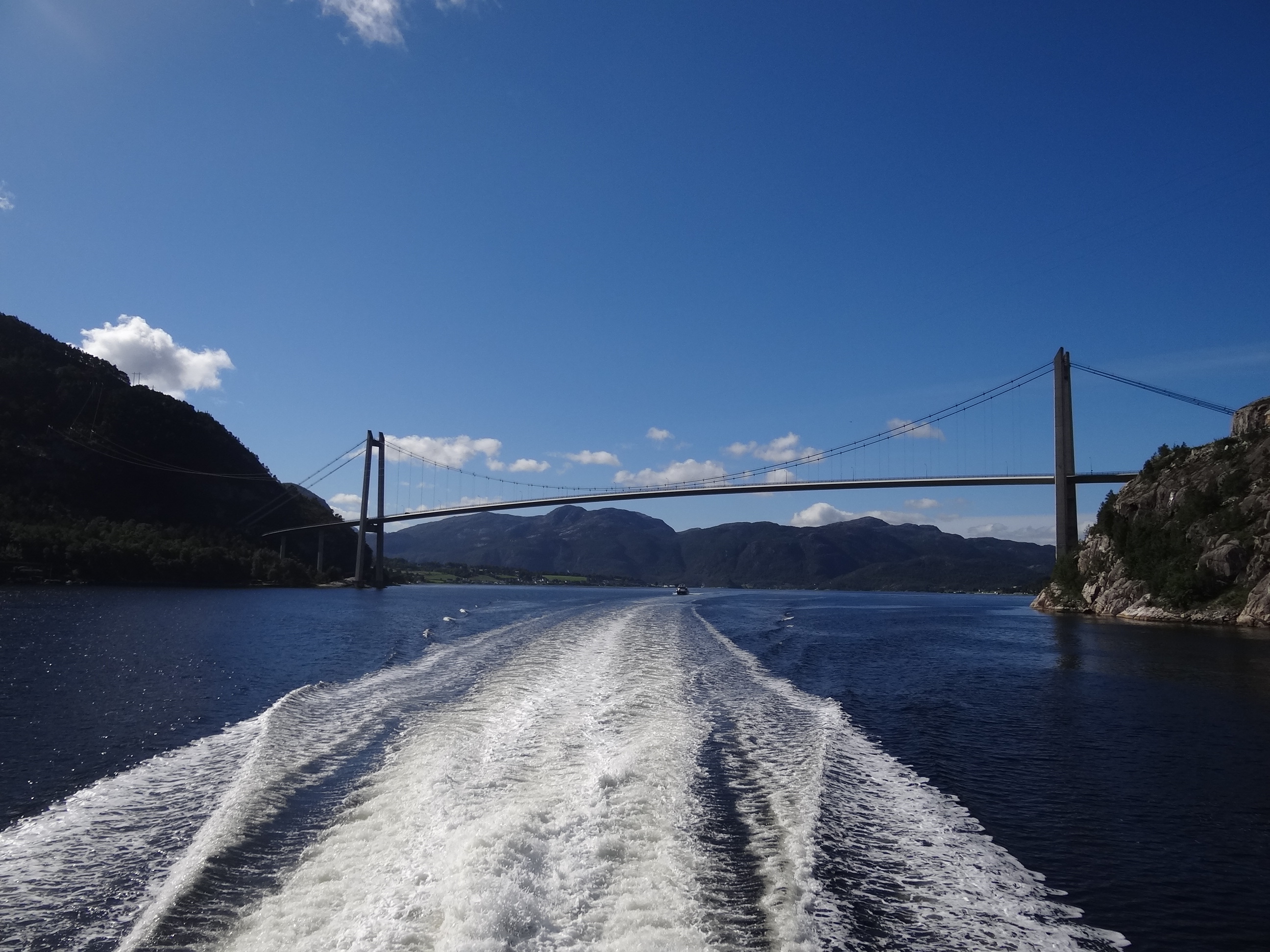 rejs fiordem atrakcje norwegia